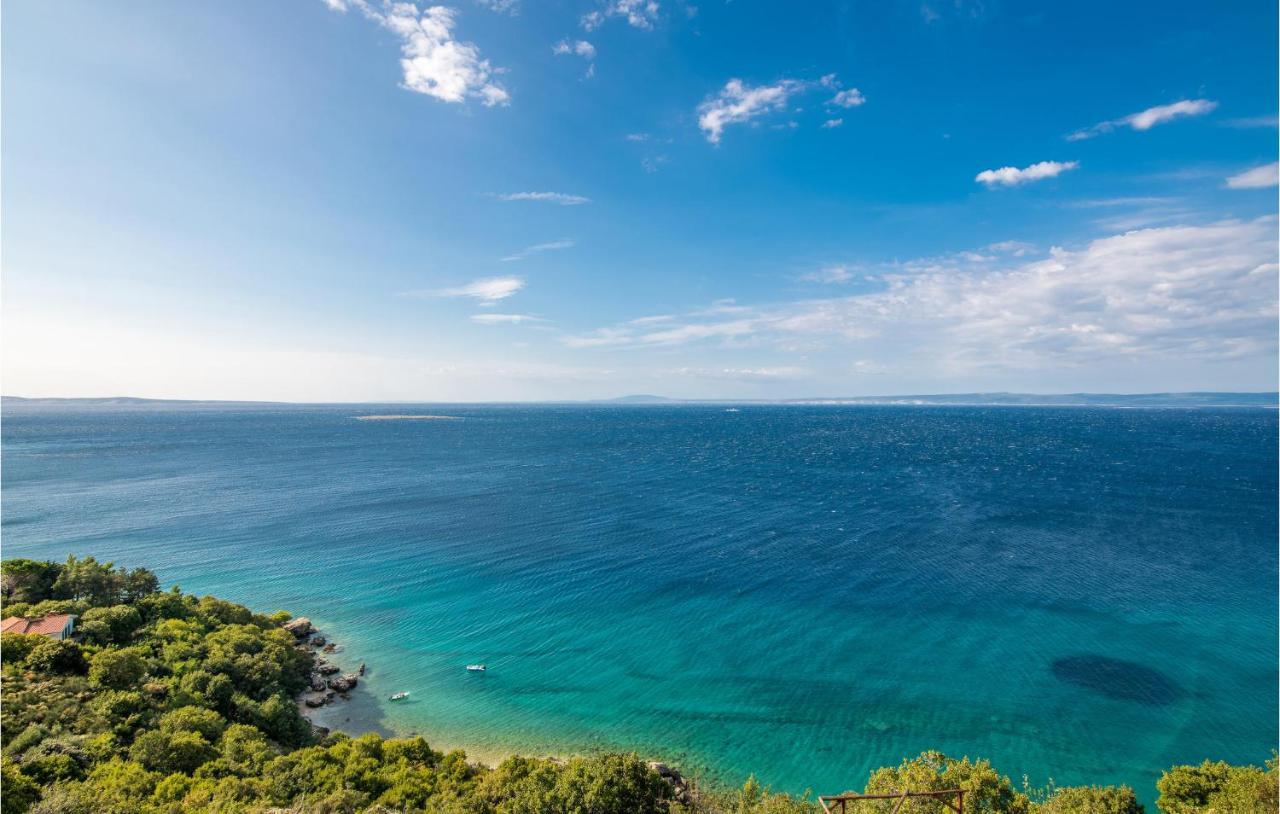 Nice Apartment In Stara Baska 1 With Wifi Екстер'єр фото